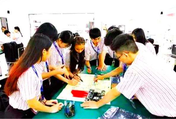 甘肃轨道高铁学校：初中毕业生如何选择技校？